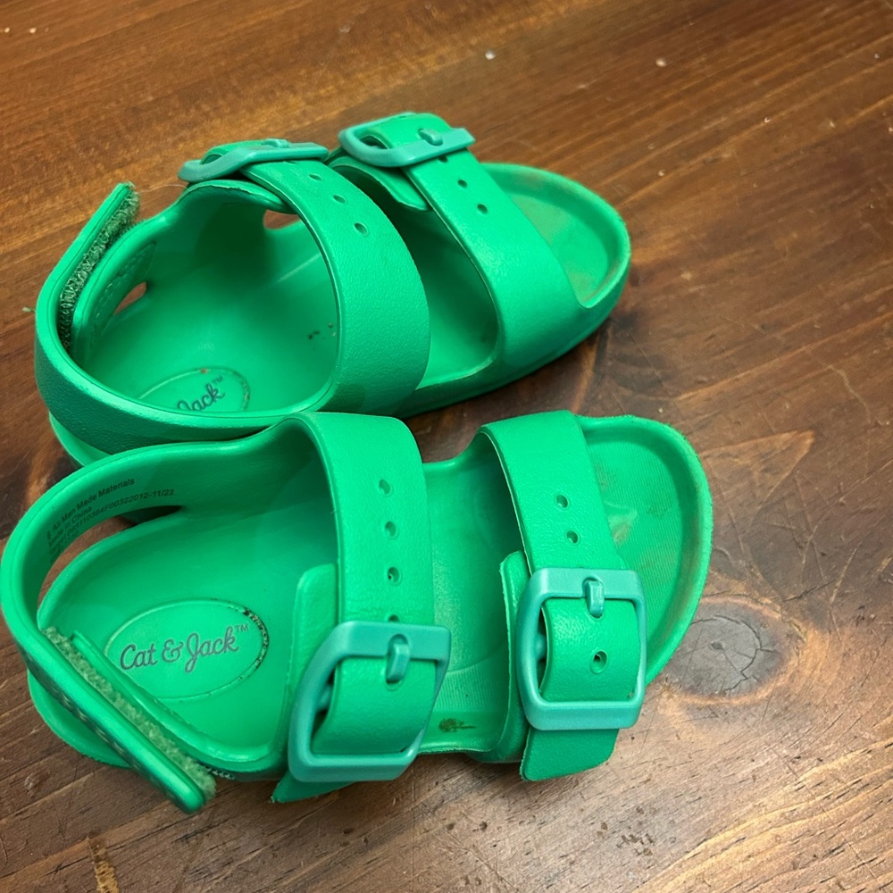 Cat & Jack Green Utility Sandals for Summer